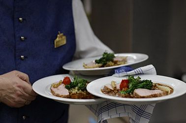 Essen und Trinken im Ratskeller München