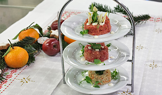 DREIERLEI TARTAR TÜRMCHEN